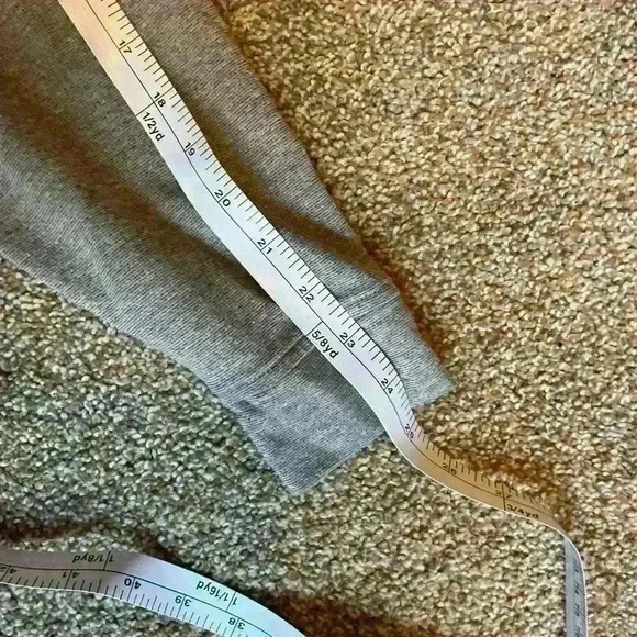 Footjoy grey mock turtleneck long sleeved shirt. - Picture 9 of 11